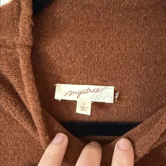Mystree Women's Rollneck Sweater in Rich Brown Size Large - Picture 2 of 5